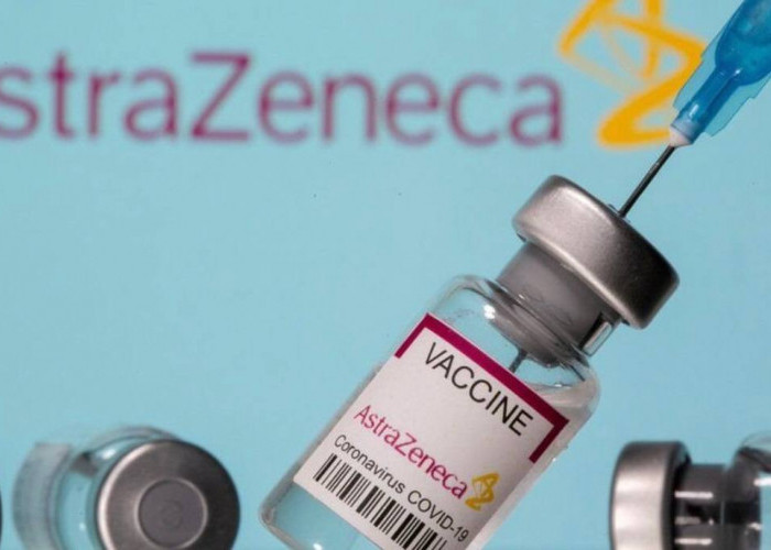 Mengenal Efek Samping Vaksin AstraZeneca, Langka dan Mematikan!