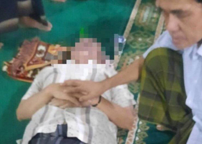 Heboh! Pria Lanjut Usia Meninggal saat Sholat Tarawih di Masjid Al Ikhlas Way Halim Bandar Lampung