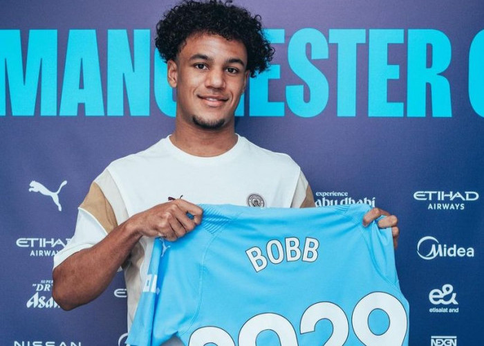 Oscar Bobb Resmi Perpanjang Kontrak di Manchester City Hingga 2029