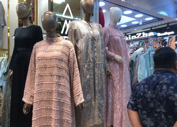 Outfit Ramadan Paling Banyak Diburu di Thamrin City: Outer Tile hingga Gamis Pompom, Harga Mulai Rp950 Ribu