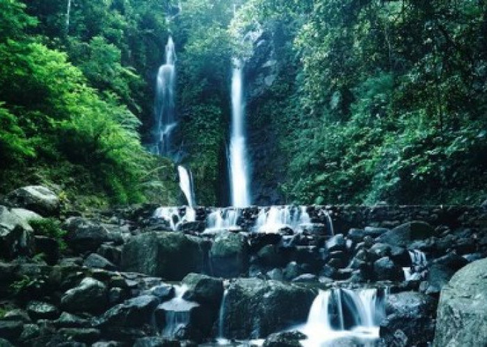 Curug Cilember Bogor: Tempat Wisata yang Dijuluki Tujuh Air Terjun, Nikmati Keindahan Alam dan Fasilitasnya