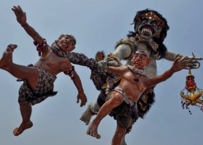 Mengenal Lebih Dalam Tradisi dan Budaya Ogoh - Ogoh yang Terkenal di Masyarakat Bali