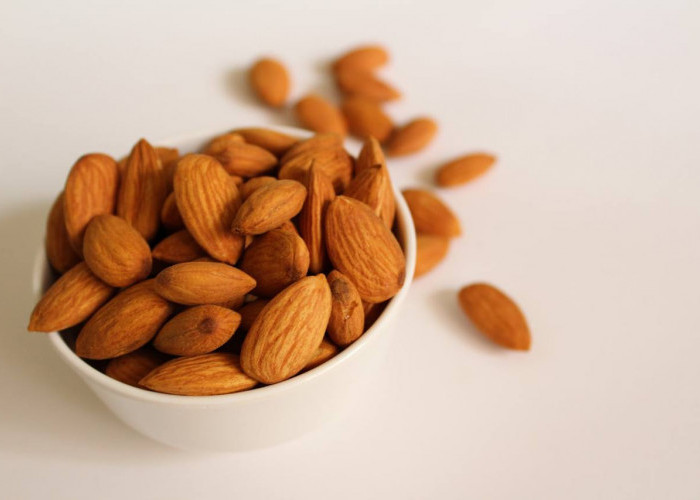 Catat! Ini 6 Manfaat Rutin Mengonsumsi Kacang Almond untuk Kesehatan dan Pertumbuhan Anak