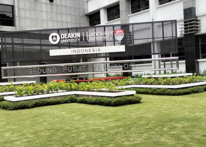 Deakin University Lancaster University Indonesia Diresmikan di Bandung: Peluang Pendidikan Transnasional