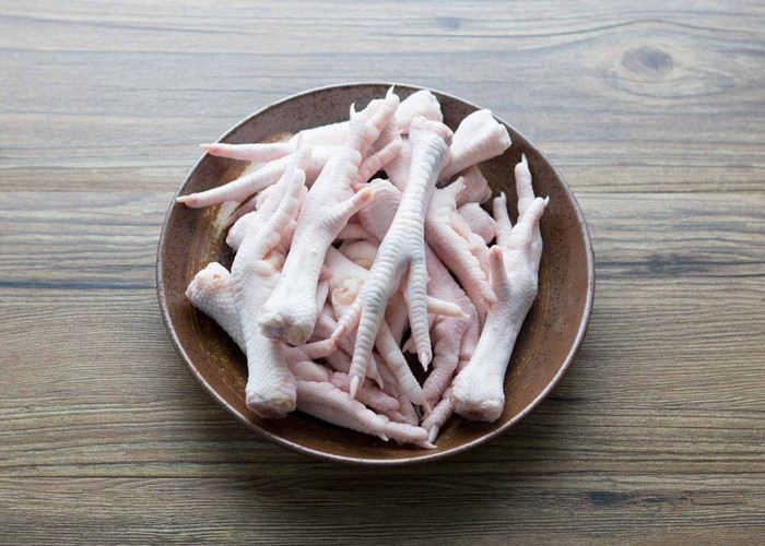 Jangan Anggap Remeh, Ini 6 Manfaat Makan Ceker Ayam, Salah Satunya Bikin Awet Muda Alami