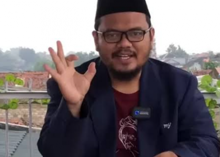 Pendidikan Guru Gembul: Populer Sebut Habib Bahar  bin Smith 'Ulama Gadungan!'