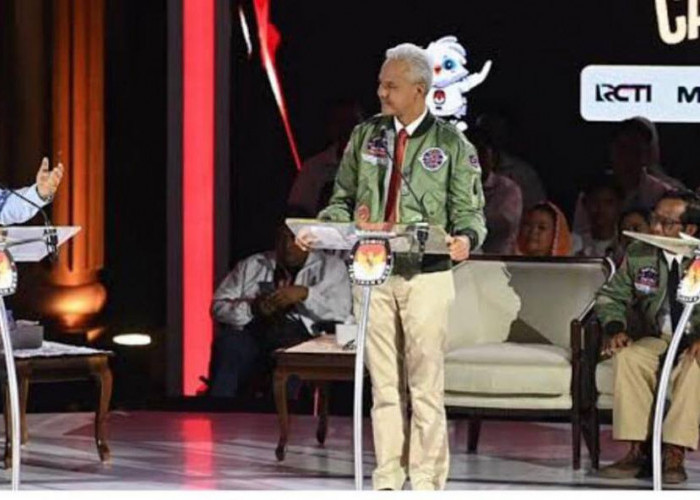 Prabowo Geleng-geleng, Enggan Ungkap Data Negara di Forum Debat