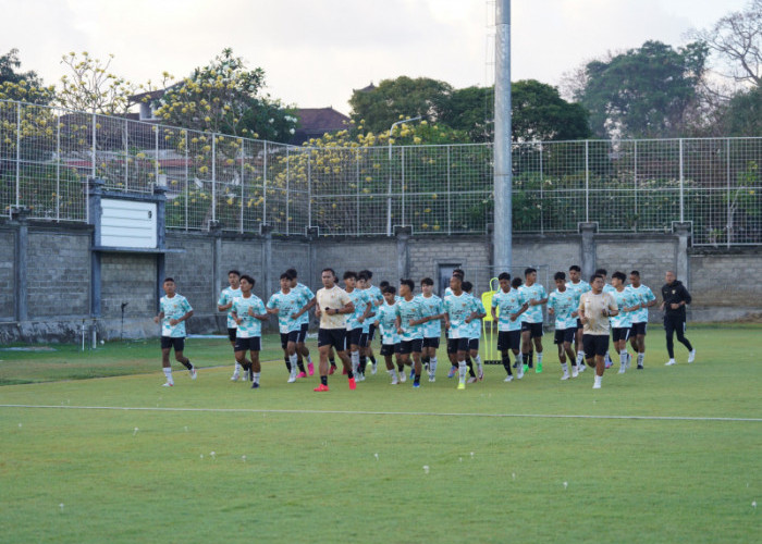 Jelang Kualifikasi Piala Asia U17 2025, Nova Arianto Fokus TC Timnas di Spanyol dan Qatar 