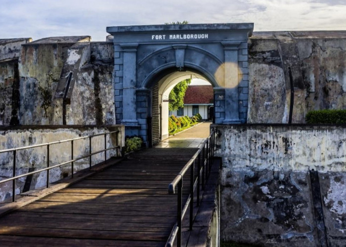 Mengulik Fakta Sejarah Benteng Marlborough Peninggalan Inggris Di Kota Bengkulu