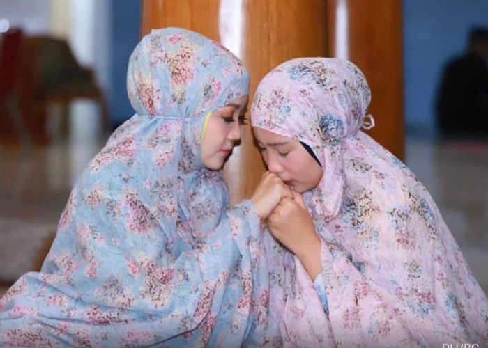 Istri Ridwan Kamil, Atalia Praratya Buka Suara Usai Sang Putri Beri Pernyataan Untuk Lepas Hijab