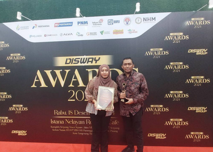 PNM Mekaar Terima Penghargaan Disway Awards 2024, Dahlan Iskan: Sistem Pembiayaan yang Cocok di Indonesia